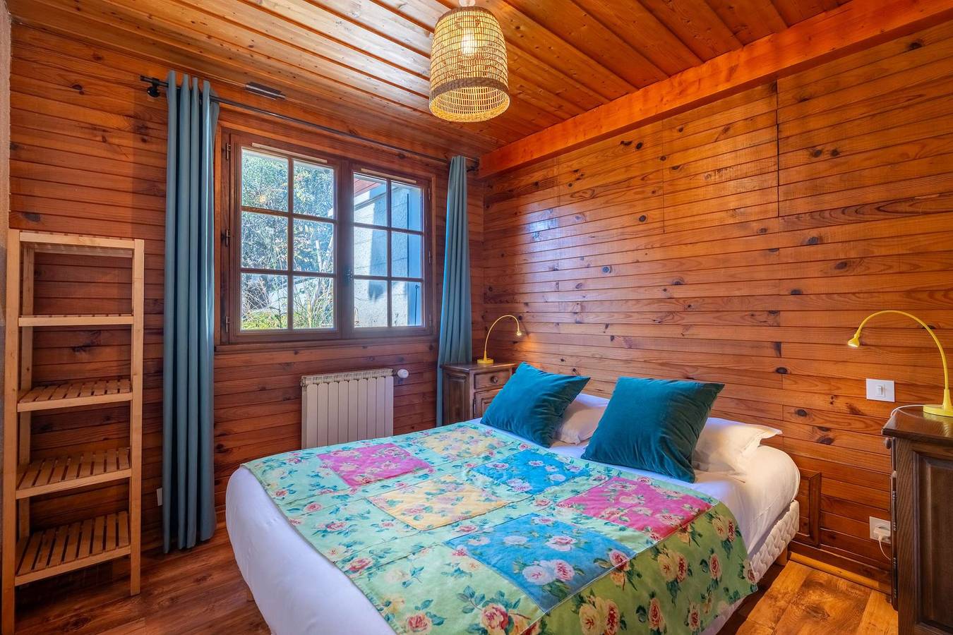 Entire holiday apartment, Appartement ensoleillé avec panorama sur les Alpes in Saint-Jean-de-Sixt, Annecy region