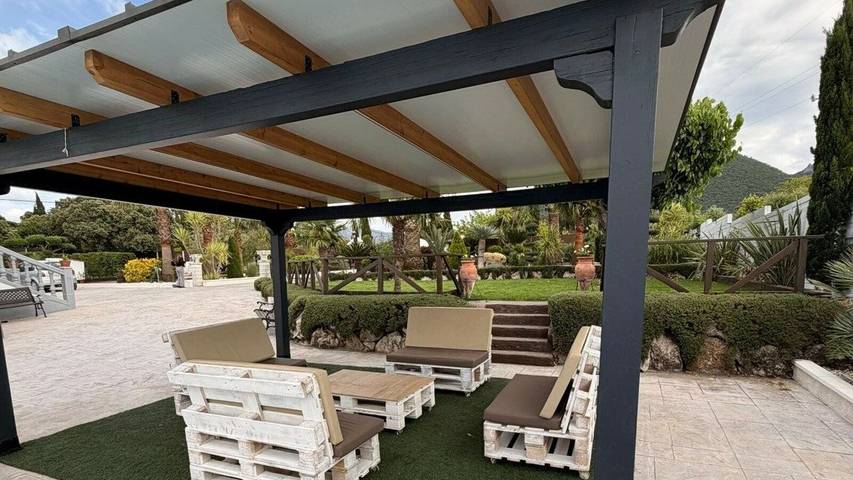 Hacienda El Descanso El Bosque by Ruralidays in El Bosque, Pueblos Blancos