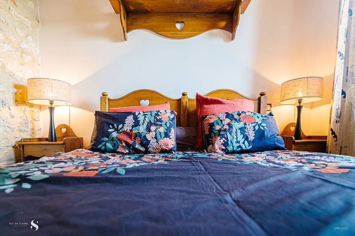 Location de vacances pour 5 personnes, avec Terrasse ainsi que Jardin et Piscine à Saint-Pourçain-sur-Sioule - 2