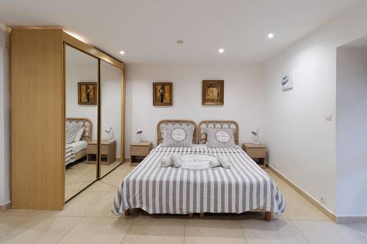 Appartement de vacances pour 3 personnes, avec Balcon ainsi que Jardin et Piscine à Nice - 4