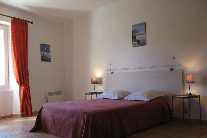 Location de vacances pour 4 personnes, avec jardin et terrasse à Lussan - 4