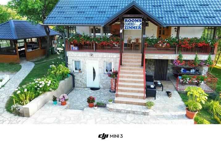 Gastenverblijf voor 2 personen, with uitzicht and tuin as well as terras - 1