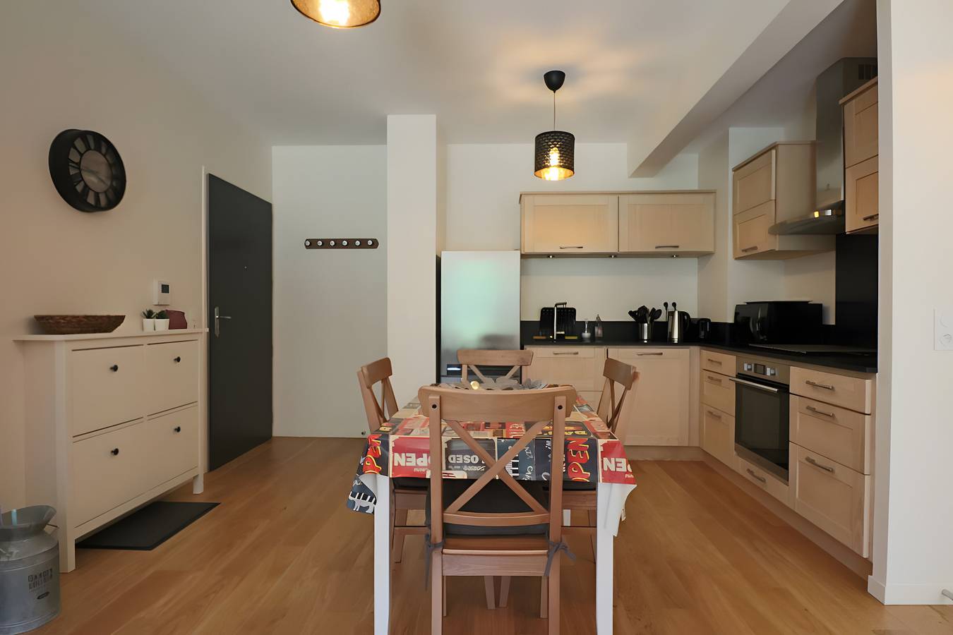Ganze Wohnung, Appartement 'La Montille' mit Bergblick und Wlan in Mont-Dore, Regionaler Naturpark Volcans d'Auvergne