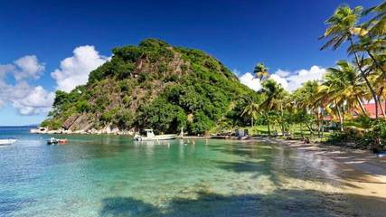 Gîte pour 4 personnes, avec vue et terrasse à Terre-de-Haut