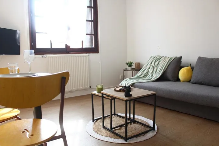 Ferienwohnung für 2 Personen, mit Terrasse und Ausblick, mit Haustier - 1