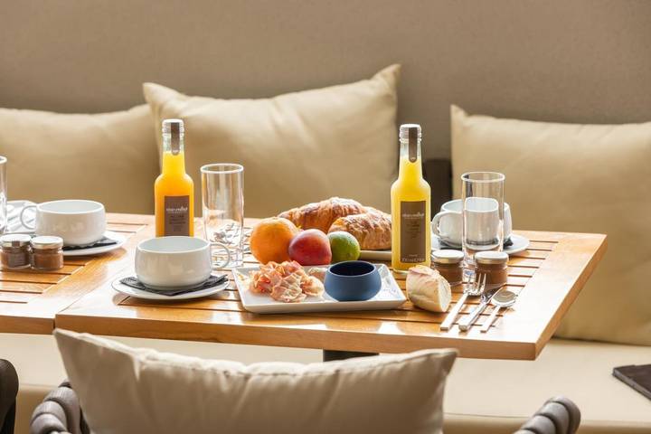 Hôtel pour 2 personnes, avec terrasse dans Gare D Arcachon - 3