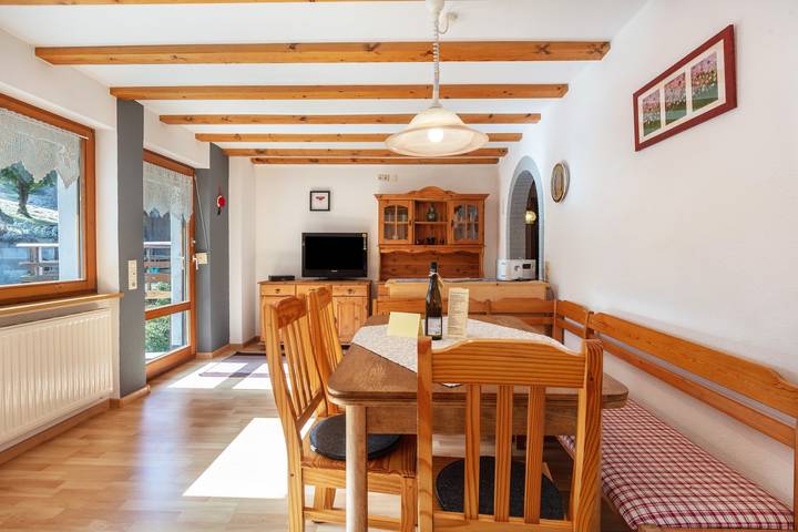 Appartement entier, Appartement 'Maria' avec vue sur la montagne, terrasse privée et Wi-Fi in Brandenberg (Todtnau), Todtnau