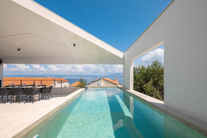 Villa pour 8 personnes, avec balcon/terrasse et piscine ainsi que terrasse et sauna à Sutivan - 3