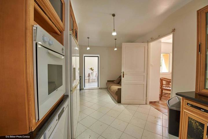 Location de vacances pour 6 personnes, avec jardin et piscine, animaux acceptés à Cuttoli-Corticchiato - 3