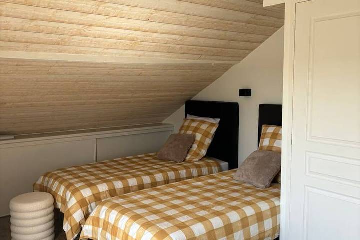 Location de vacances pour 10 personnes, avec jacuzzi à Saint-Martin-des-Champs - 3