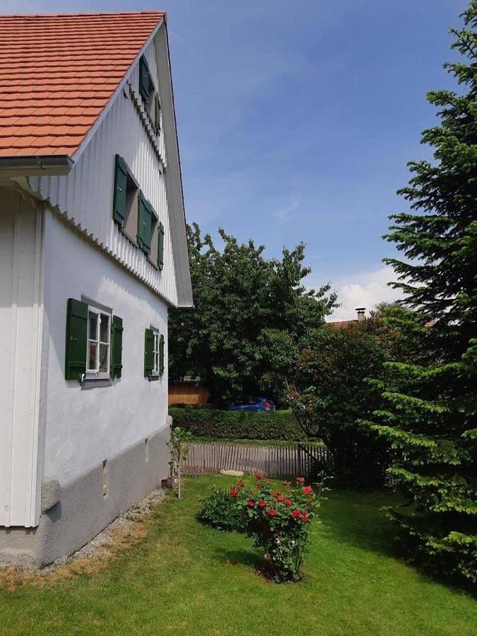 Ferienhaus für 2 Personen, mit Garten und Pool sowie Sauna in Friedrichshafen - 4