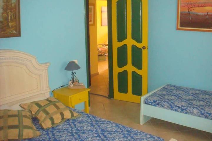 Villa pour 6 personnes, avec jardin ainsi que terrasse et vue, animaux acceptés