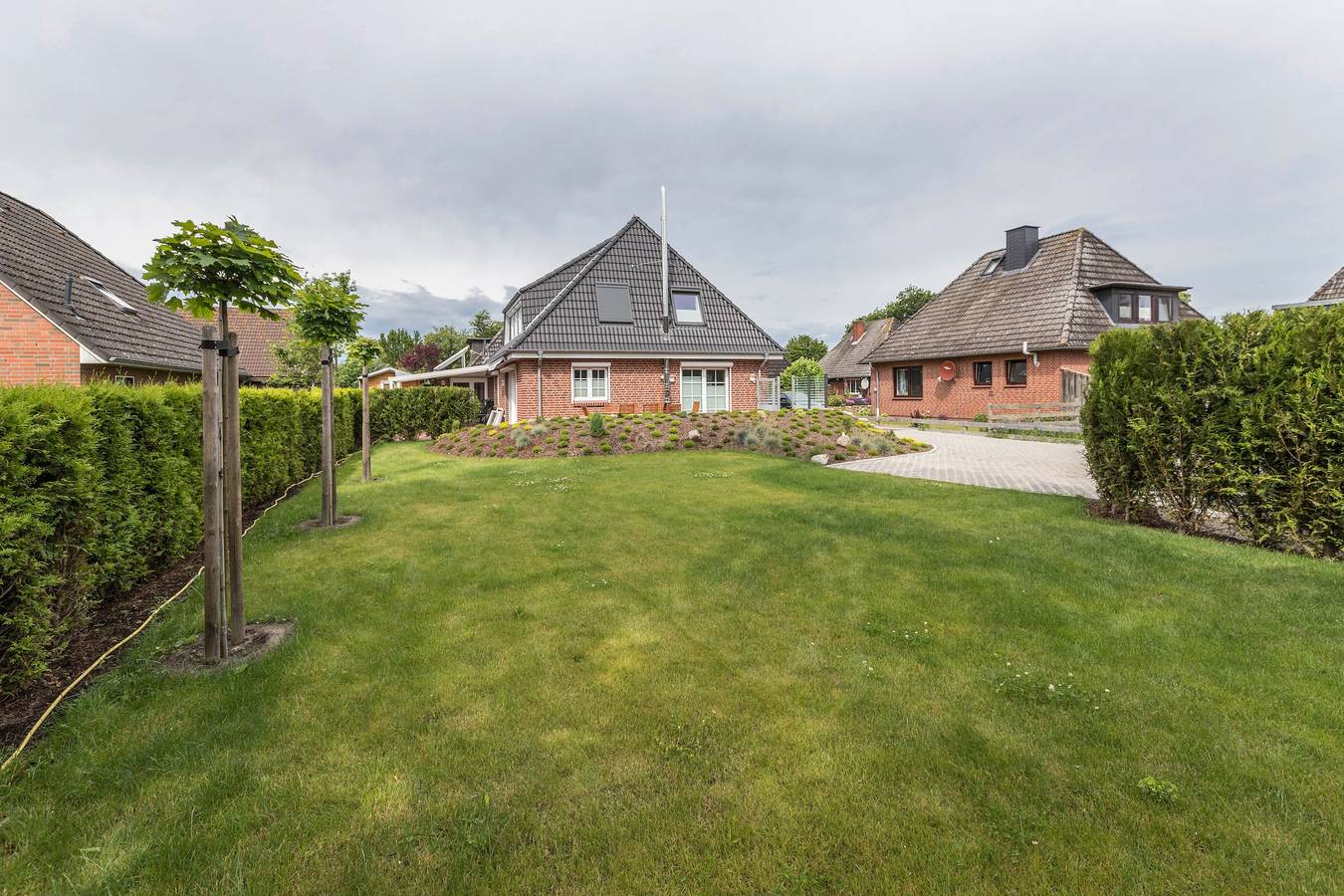 Haus Sommerwind iii in der Nähe der Nordsee mit Kamin, Wlan, Garten, Terrasse & Bbq in Tating, Eiderstedt