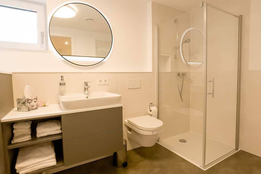 Appartement entier, Centrally located, yet quiet - well equipped with its own outdoor area. in Müllheim, Forêt-Noire du Sud