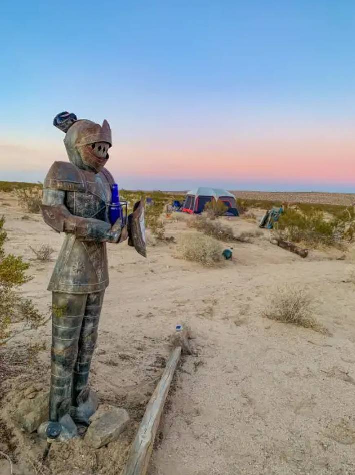 Einfach Camping Dies ist ein Campingplatz, bringen Sie Ihr eigenes Zelt mit! in San Bernardino County