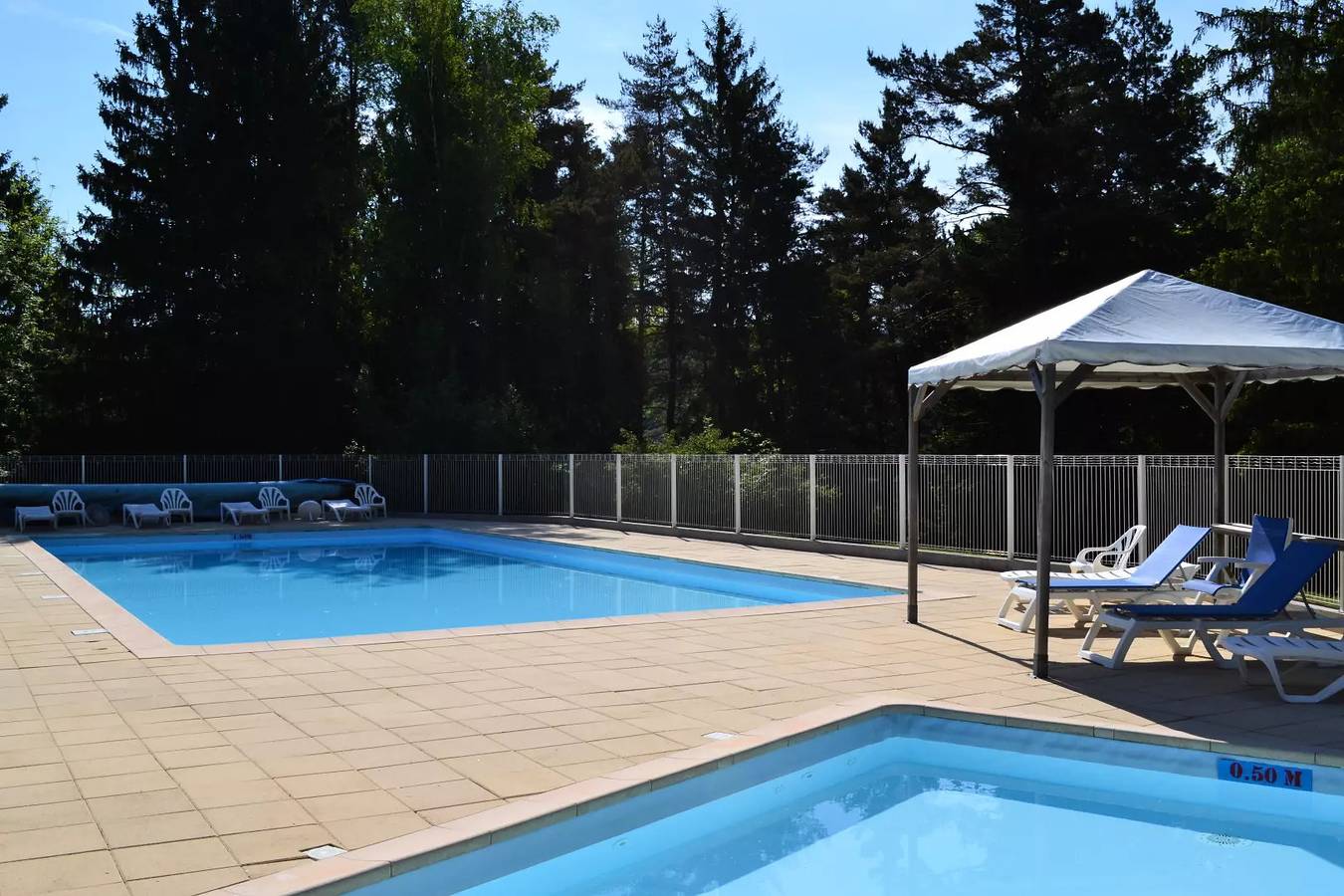 Apartamento entero, Casa rural 3 estancias 4 personas 1 bebé in Maisod, Parc naturel régional du Haut-Jura