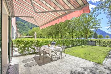 Ferienwohnung für 4 Personen, mit Seeblick und Terrasse, mit Haustier in Gemeinde Porlezza