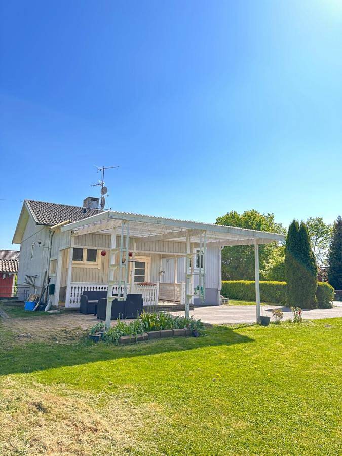 Villa für 6 Personen, mit Garten und Sauna