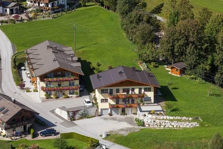 Doppelzimmer mit Dusche, Wc in Loferer und Leoganger Steinberge, Leogang