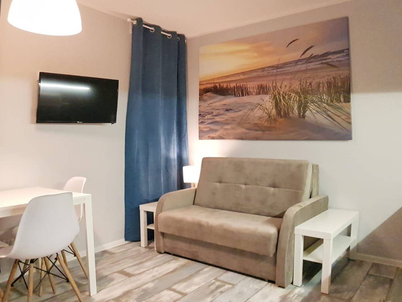 Ganze Wohnung, Wohnung in Stegna mit Garten in Stegna, powiat nowodworski