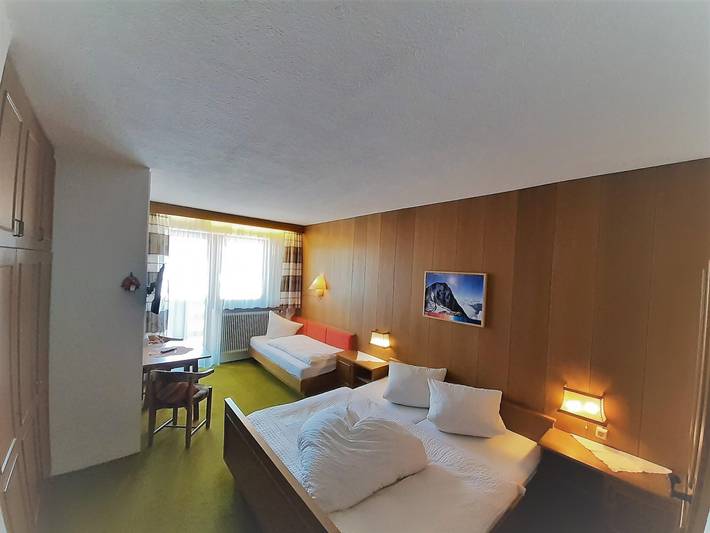 Location de vacances pour 3 personnes, avec Balcon ainsi que Terrasse et Jardin à Niederthai - 4