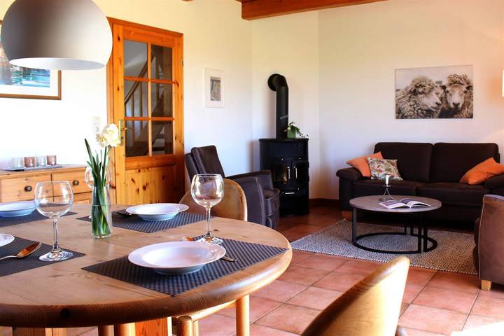 Ferienhaus für 4 Personen, mit Terrasse und Garten - 1