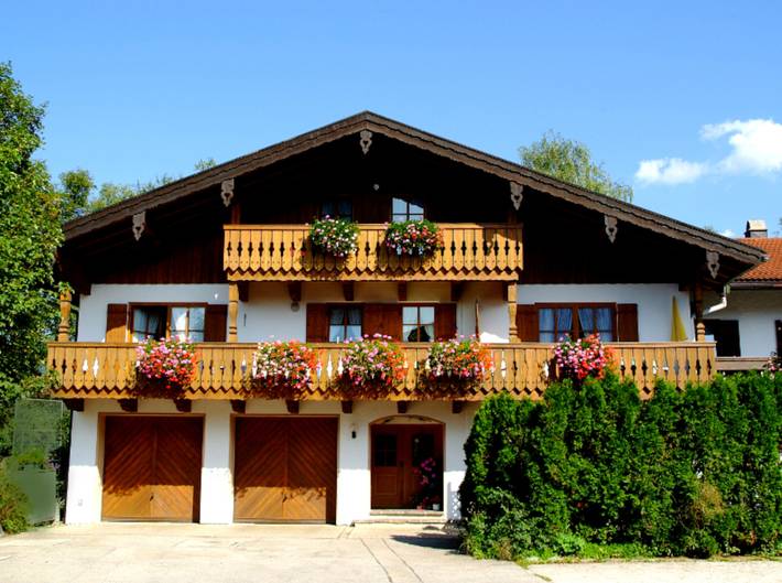 Ferienwohnung für 2 Personen, mit Balkon in Inzell