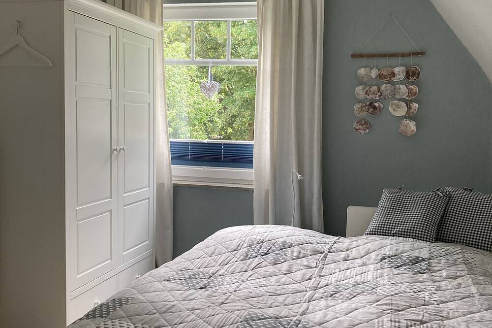 Ganze Wohnung, Ferienwohnung direkt am Emsdeich in idyllischer Lage in Westoverledingen, Emsland