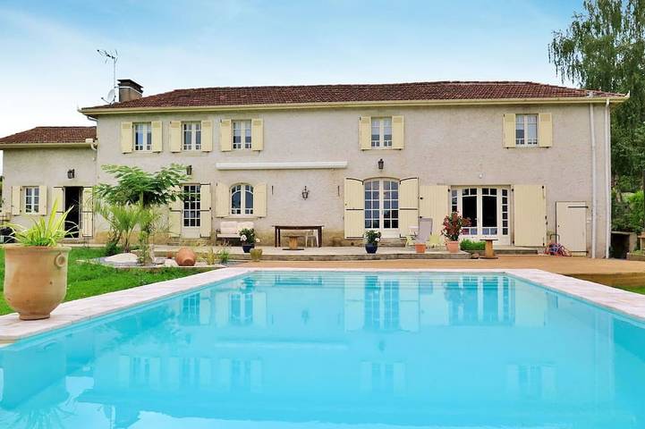 Cottage pour 9 personnes, avec jardin à Nassiet