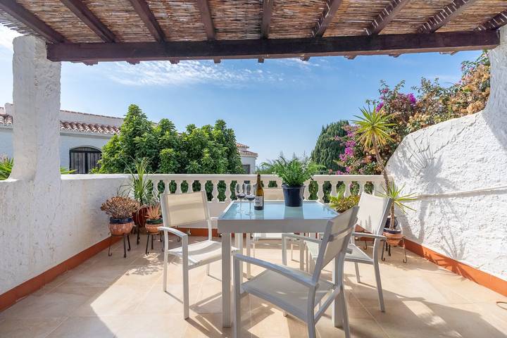 Villa für 4 Personen mit Pool in El Capistrano, Nerja
