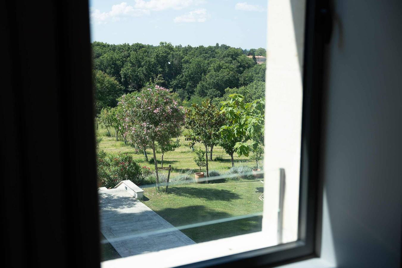 Apartamento entero, Suite haut de gamme dans domaine luxuriant in Carignan-de-Bordeaux, Región de Burdeos