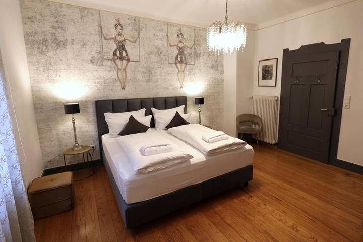 Ferienhaus für 3 Personen, mit Garten und Pool in Landau - 4