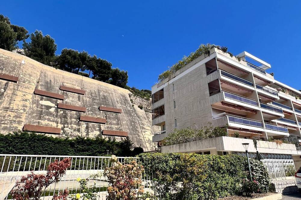 In the heights of Cassis, quiet studio with private parking and swimming pool., foto 10
