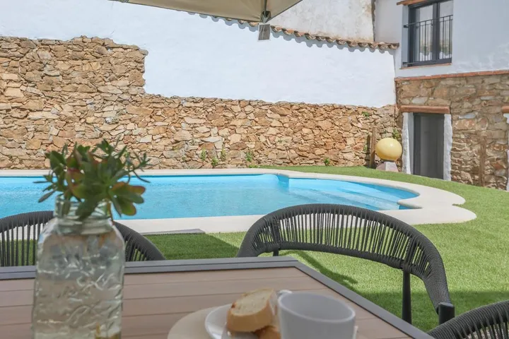 Casa de vacaciones para 12 personas, con jardín y piscina - 1