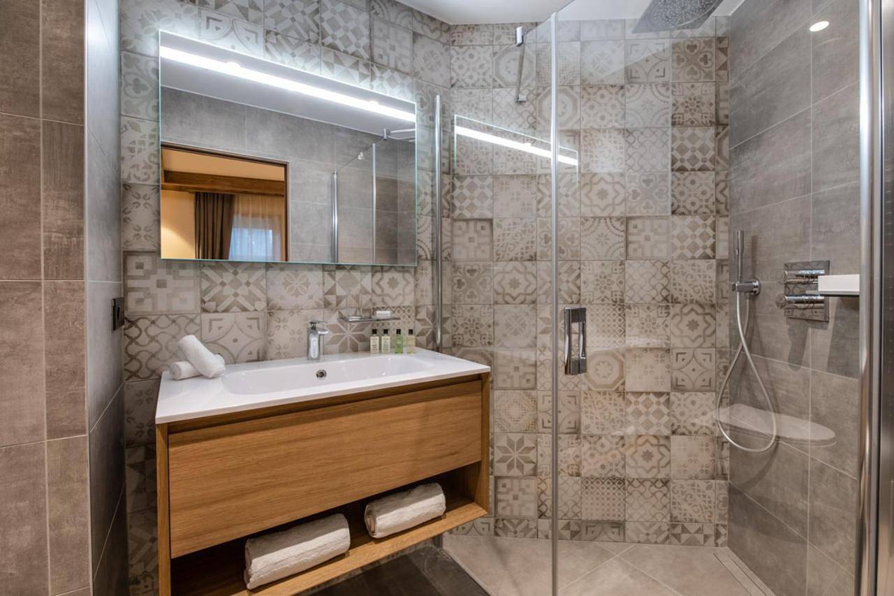 Manali Lodge by Alpine Resorts in Courchevel 1650 (Moriond), Saint-Bon-Tarentaise