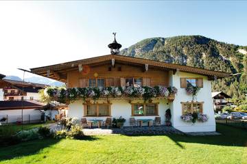 Zimmer für 2 Personen, mit Garten in Eben am Achensee