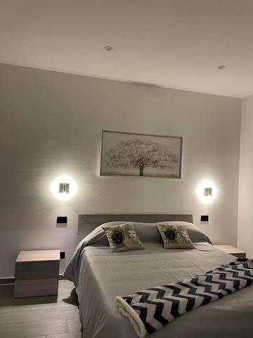 Chambre d’hôte pour 3 personnes, avec balcon et vue à Salemi