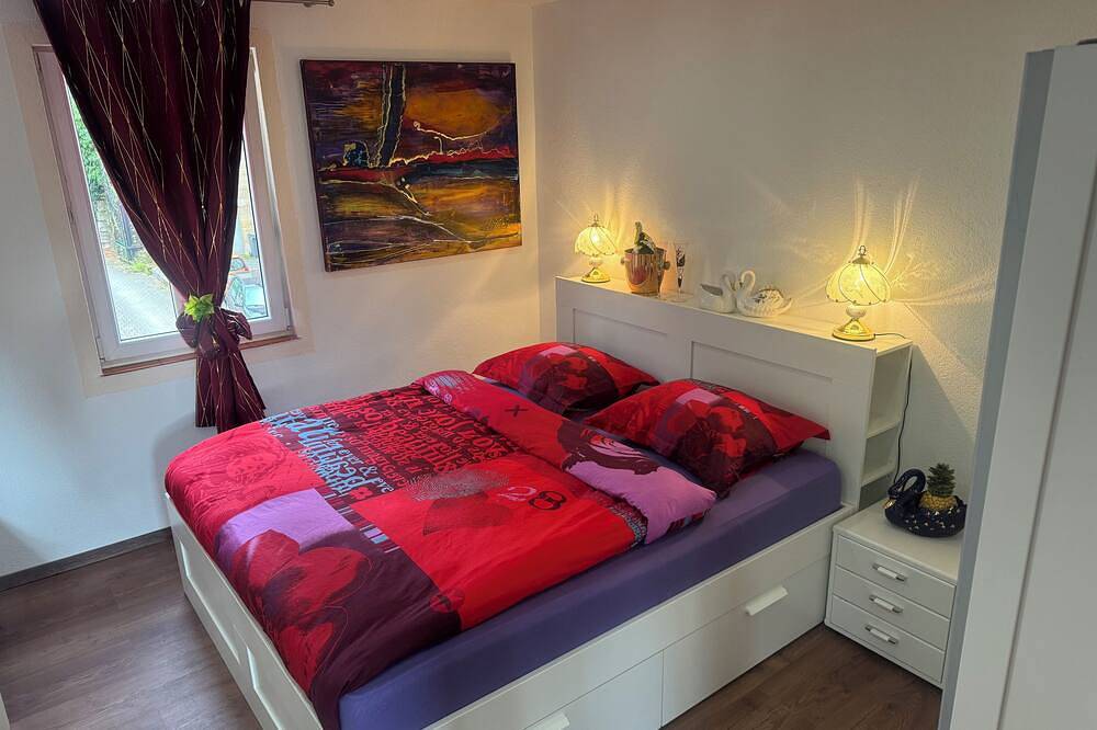 5 sleeping rooms  in Weinsberg, Kurpfalz