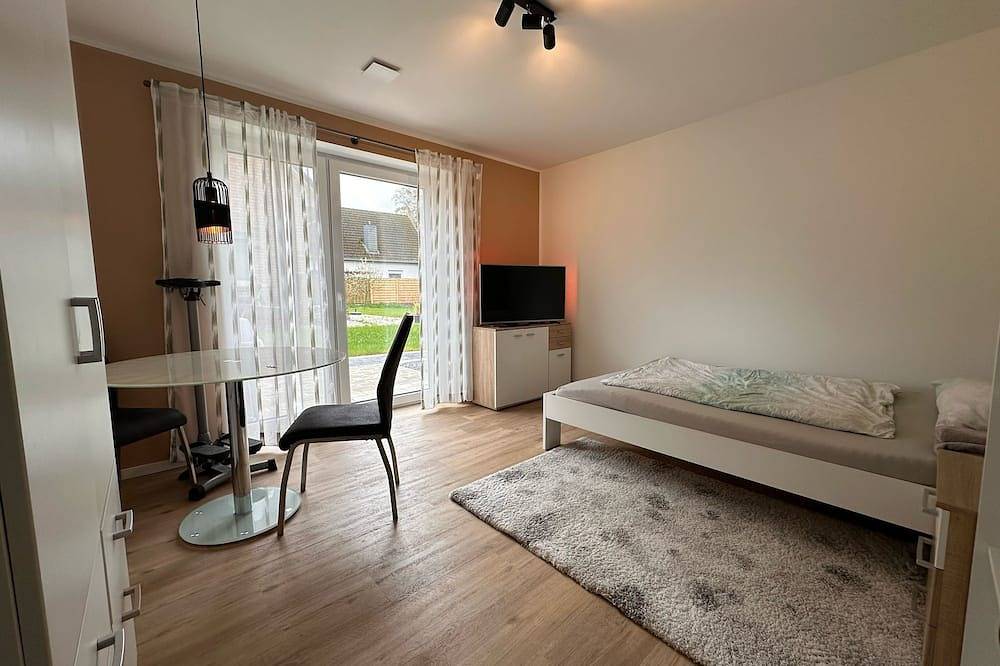 Ganze Wohnung, Ferienwohnung am Süderholmer Moor in Heide, Heide Region