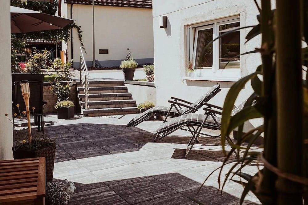 Ganze Wohnung, Ferienwohnung Zum murmelnden Bach - Appartement/Fewo, Dusche, Wc, 1 Schlafraum in Gleiszellen-Gleishorbach, Südliche Weinstraße