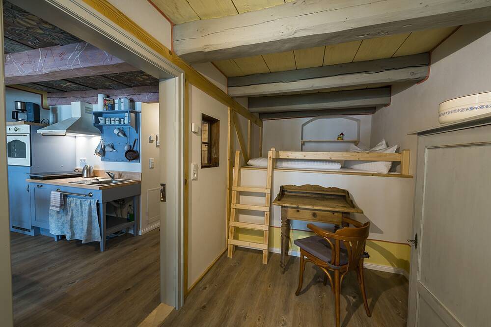 Ganze Wohnung, Wohnen mit historischen Flair in Görlitz, Oberlausitz-Niederschlesien