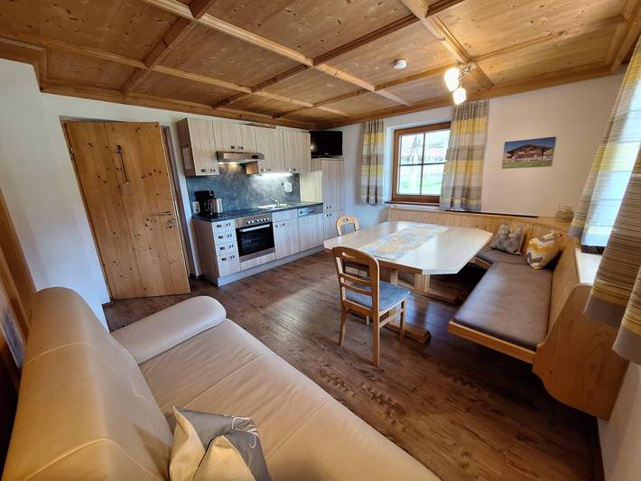 Ferienhaus für 4 Personen, mit Balkon und Terrasse sowie Garten und Ausblick am Kaiserwinkl - 4
