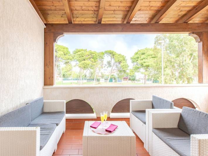 Ferienwohnung für 5 Personen, mit Balkon und Terrasse sowie Garten in Lido Specchiolla