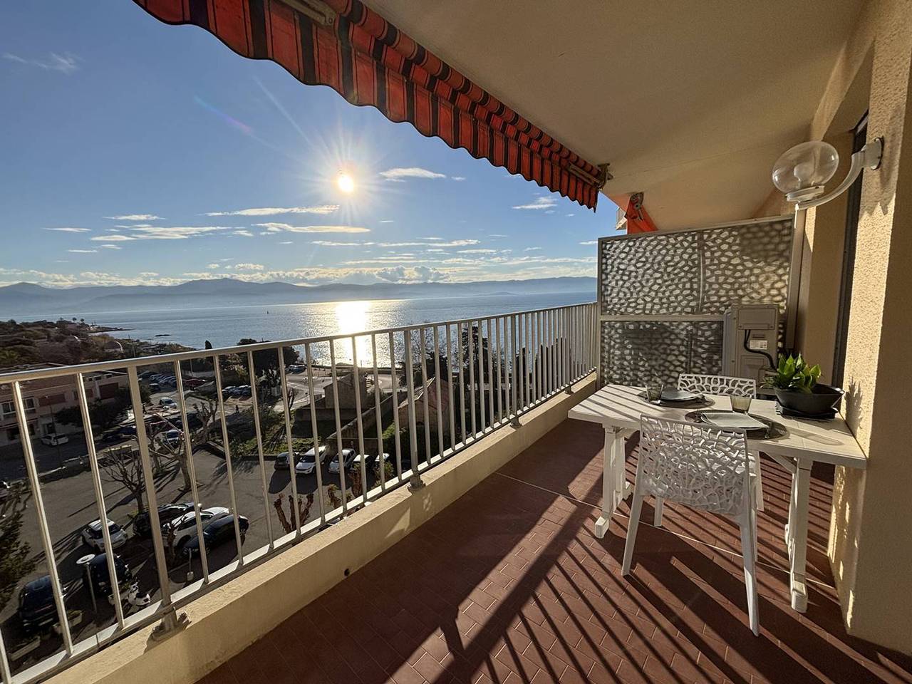 Appartement entier, Charmant studio avec terrasse, climatisé à Ajaccio in Ajaccio, Région d'Ajaccio