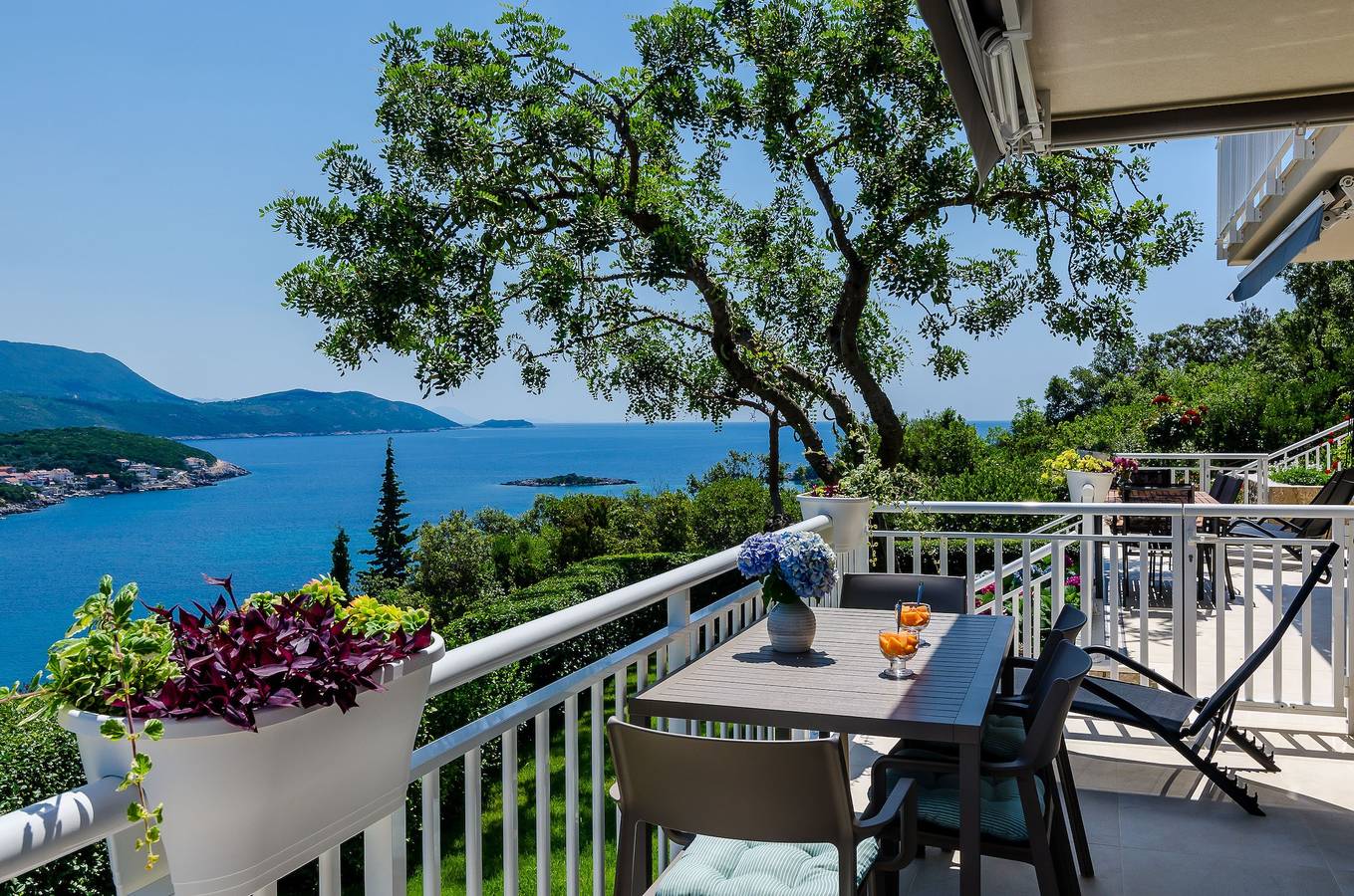 Ganze Wohnung, Ferienwohnung für 4 Personen mit Garten in Molunat, Dubrovnik-Neretva