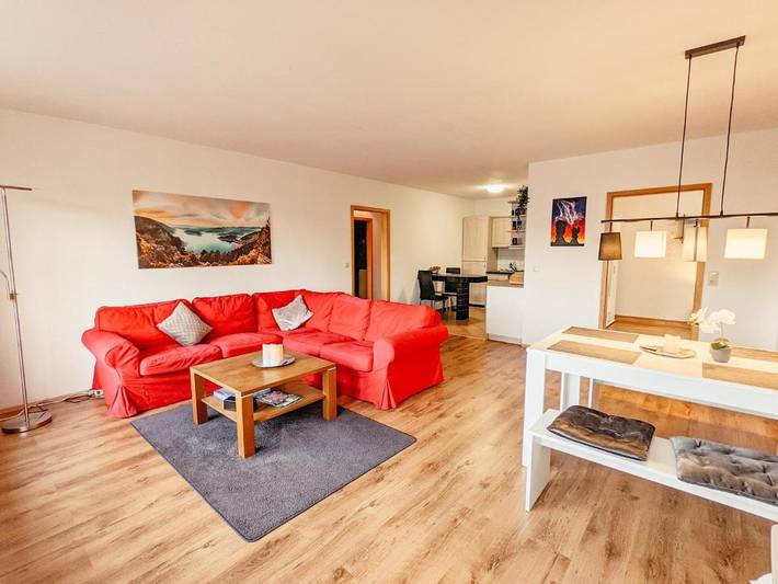 Ferienwohnung für 8 Personen, mit Pool und Terrasse in Lichtenhain