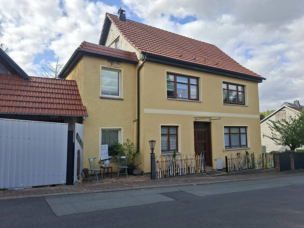 Ganze Wohnung, Horstis Fewo                                              Apartment „Reni" in Frankenhain, Thüringer Kernland