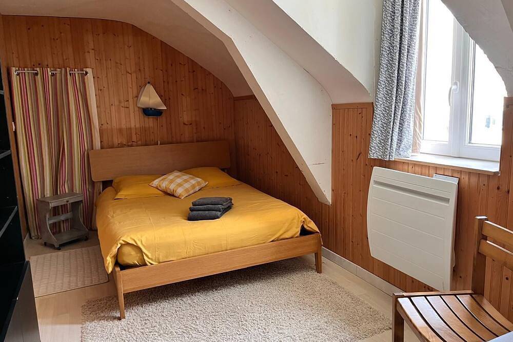 Le Relais - Authentic seaside family home with 5 bedrooms at Gold Beach in Ver-sur-Mer, Côte de Nacre