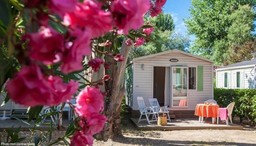 Camping pour 2 personnes, avec bassin pour enfant