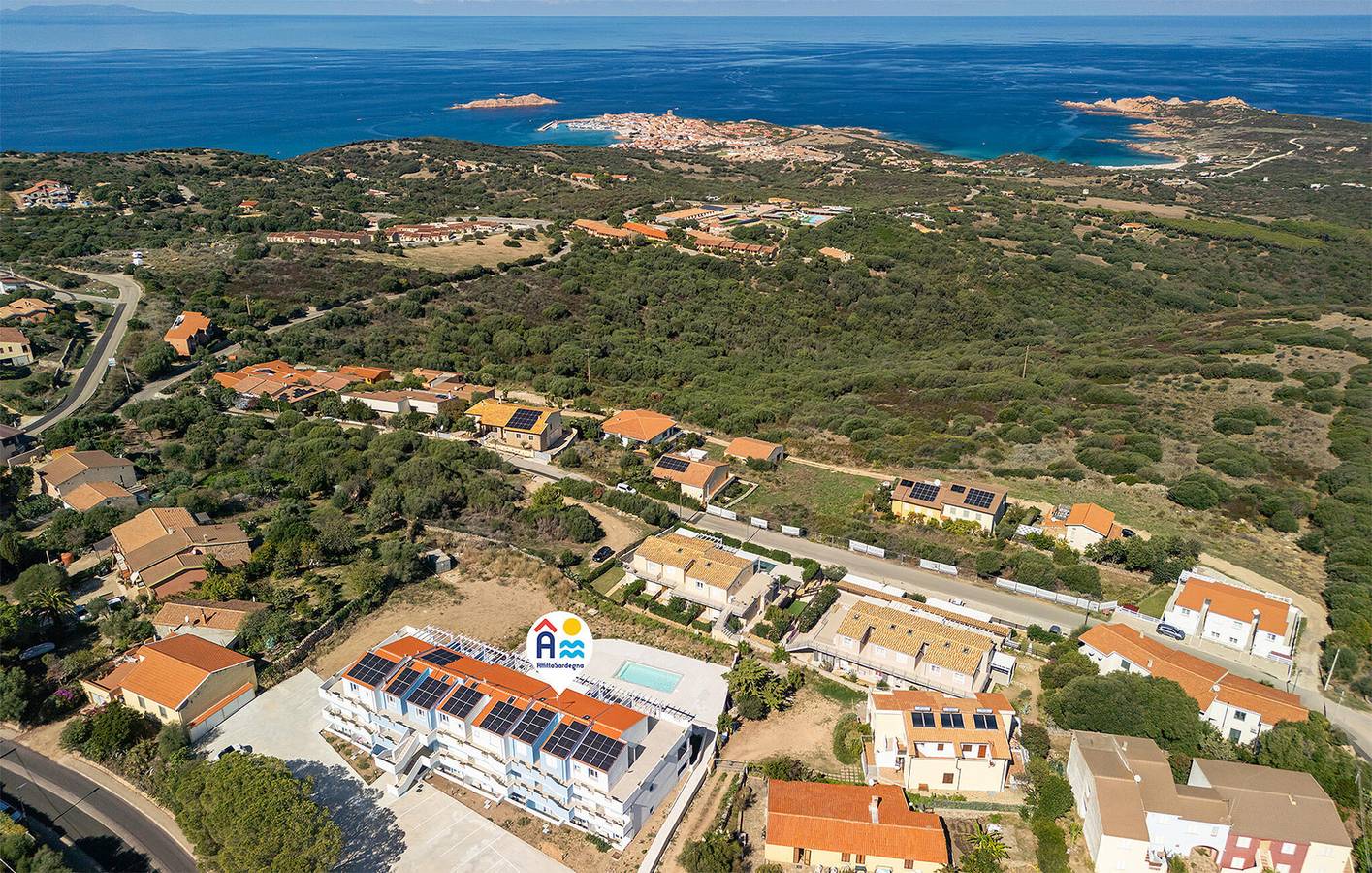 Appartamento intero, Appartamento con vista mare e piscina vicino alla spiaggia di La Marinedda in Trinità d'Agultu e Vignola (Borgo), Trinità d'Agultu e Vignola